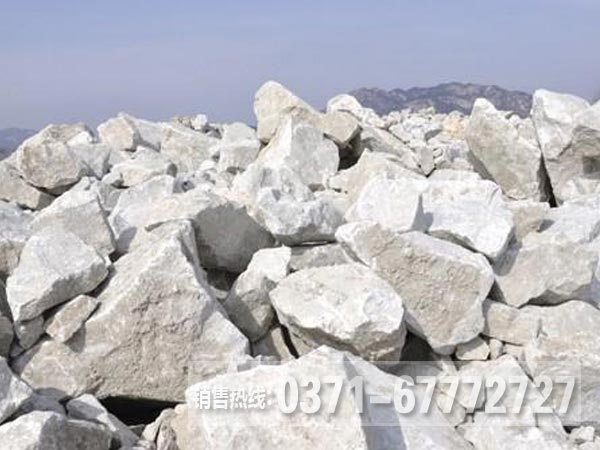 長(zhǎng)石粉生產(chǎn)設(shè)備都有啥？