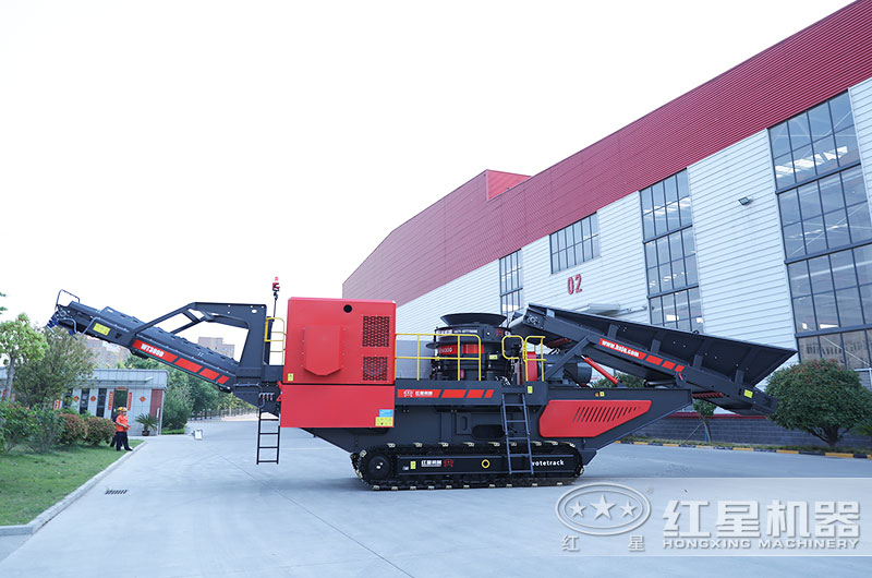 履帶式移動(dòng)破碎站圖片，主機(jī)圓錐破