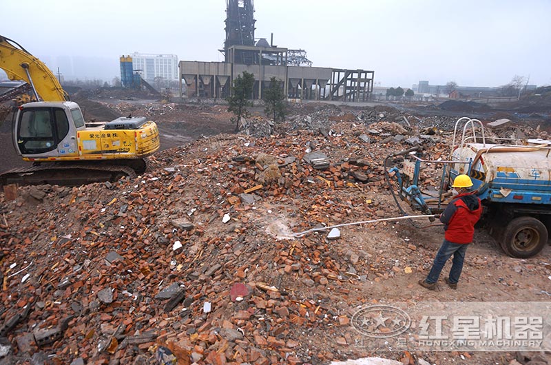 小型建筑垃圾處理廠賺錢嗎？用什么破碎機(jī)好？