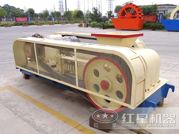 常用雙輥破碎機(jī)型號(hào)有哪些？大概價(jià)格是多少？