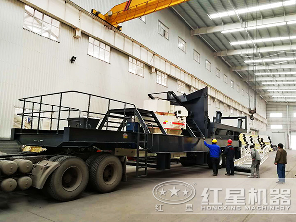 青石、鵝卵石等物料制砂處理推薦使用車載流動(dòng)制砂機(jī)