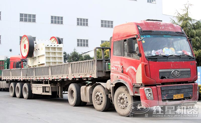 1060鄂破破碎機(jī)每小時(shí)可產(chǎn)多少?lài)?？想高產(chǎn)，學(xué)會(huì)這幾招很關(guān)鍵