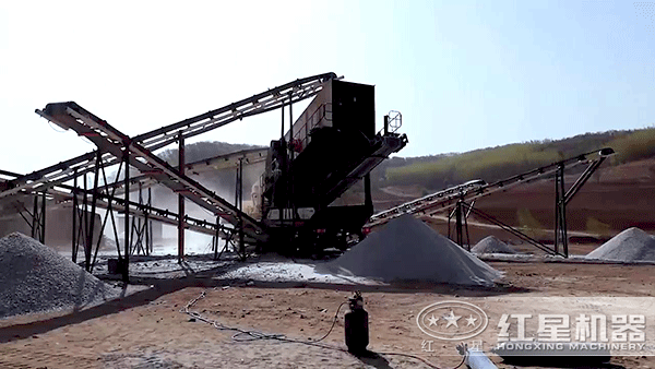 柴油小型流動(dòng)石子破碎機(jī)價(jià)格多少錢(qián)？產(chǎn)量是多少？