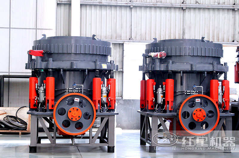 含鐵的石頭用什么破碎機(jī)粉碎比較好？