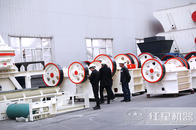 石子粉碎機(jī)有哪些？哪種適合中小型石料廠？