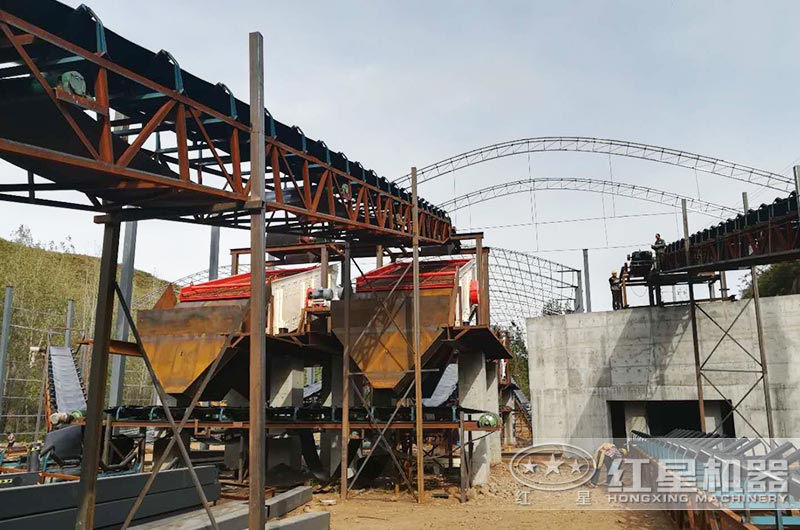 一噸原石出多少噸12、13石子？都需要哪些石子碎石機(jī)設(shè)備？